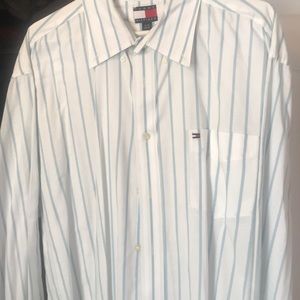 EUC Tommy Hilfiger L/S